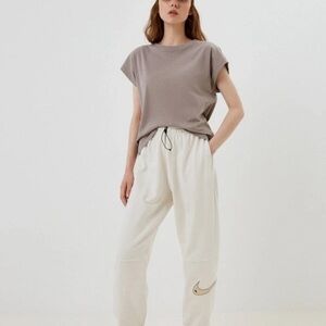 Nike Women's White Jogger Pants